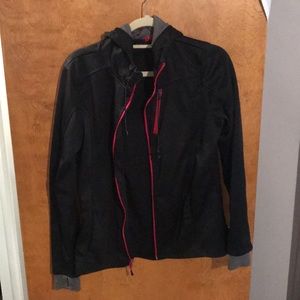 Hooded jacket with thumb holes